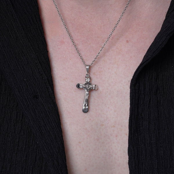 Rhodium Plated 925 Sterling Silver Plated Heart Edge Cross Pendant