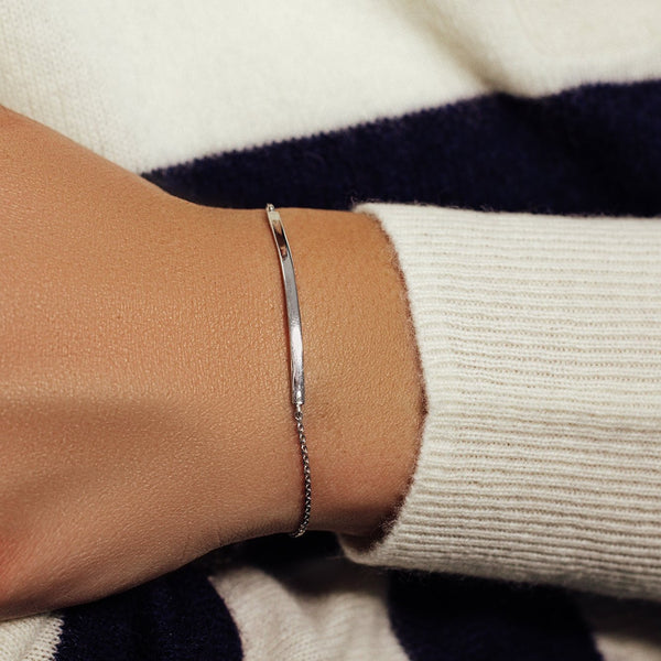 Rhodium Plated 925 Sterling Silver Curved Bar Lariat Bracelet